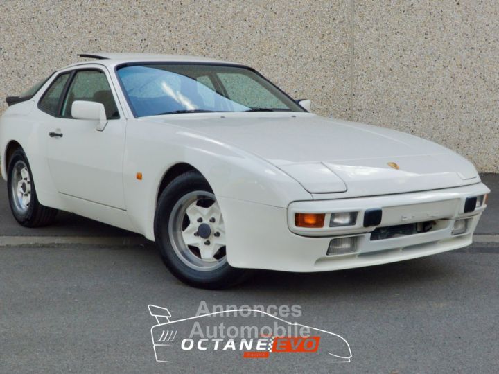 Porsche 944 Targa - 8