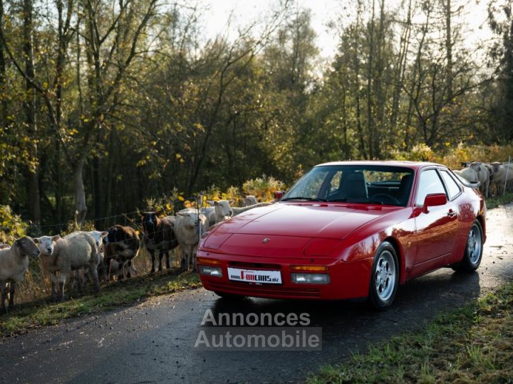 Porsche 944 Turbo - 3