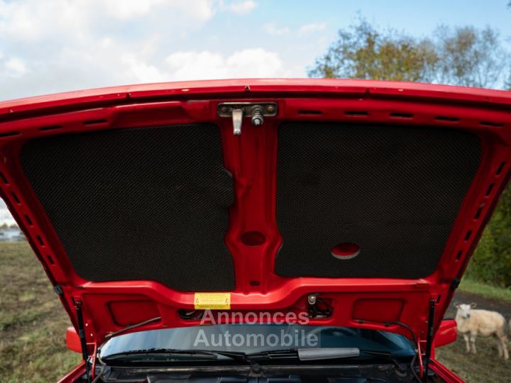 Porsche 944 Turbo - 51