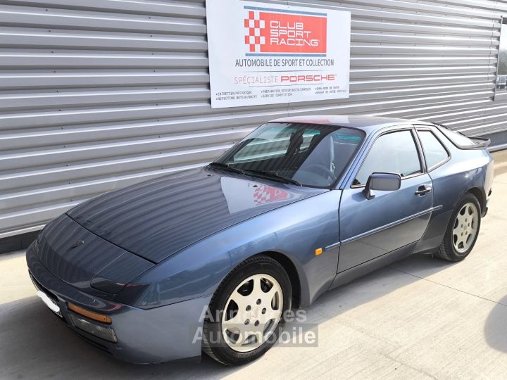 Porsche 944 TURBO S 944 2.5 Turbo (250Ch) - 1