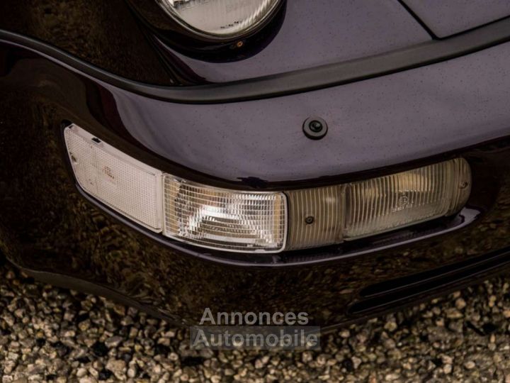 Porsche 964 911 CARRERA 4 - 5