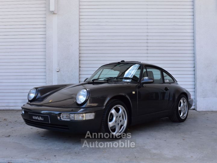 Porsche 964 Carrera 4 - 4