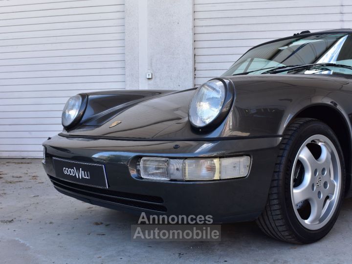 Porsche 964 Carrera 4 - 8