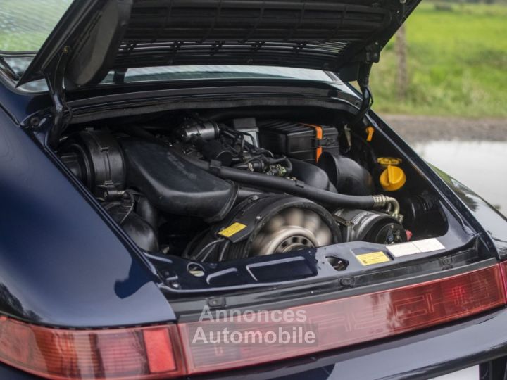 Porsche 964 Carrera 4 - 21