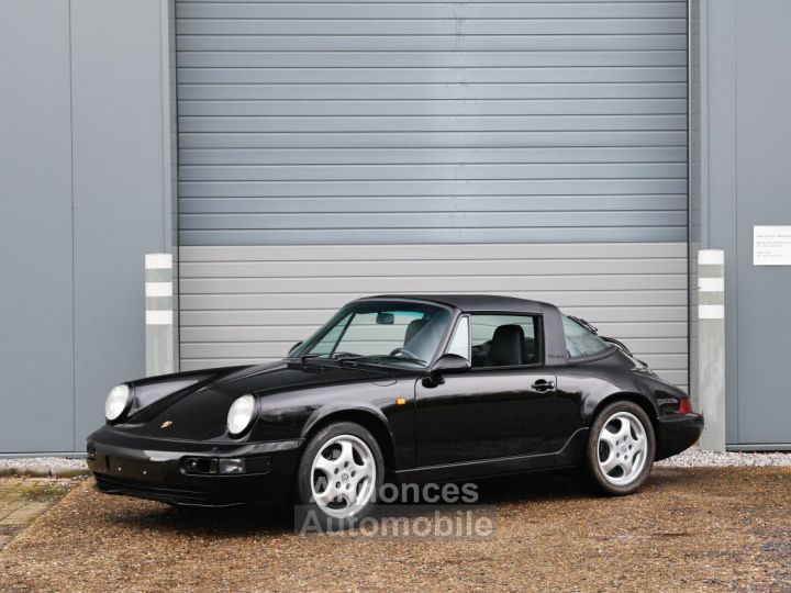 Porsche 964 Targa 4 with only 38.054 km 3600cc 6 cilinder 247 hp - 6