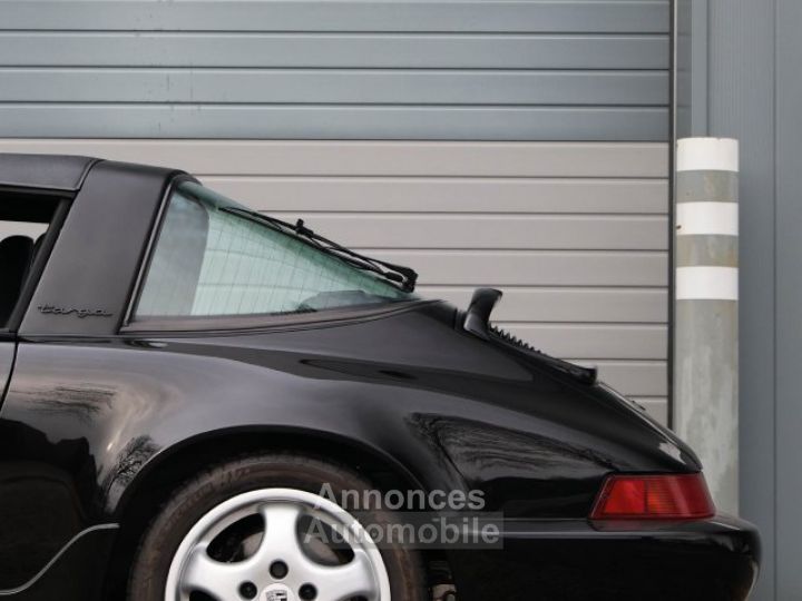 Porsche 964 Targa 4 with only 38.054 km 3600cc 6 cilinder 247 hp - 12