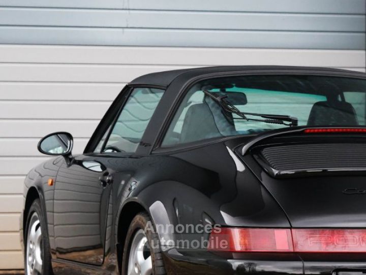 Porsche 964 Targa 4 with only 38.054 km 3600cc 6 cilinder 247 hp - 32