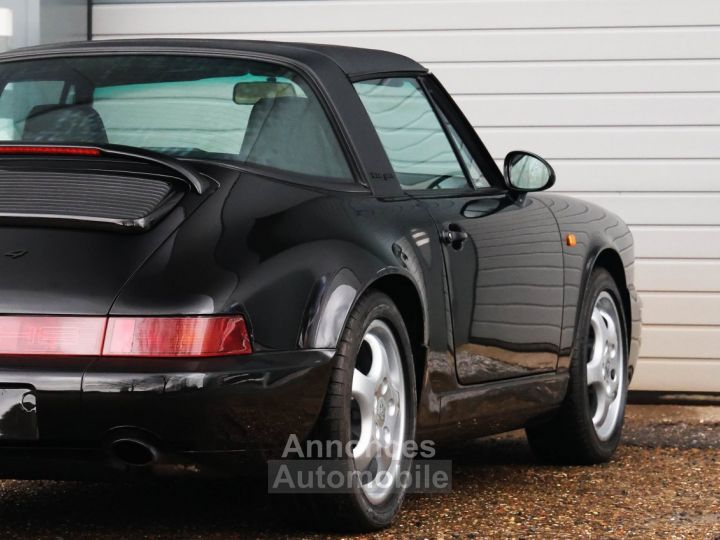 Porsche 964 Targa 4 with only 38.054 km 3600cc 6 cilinder 247 hp - 39