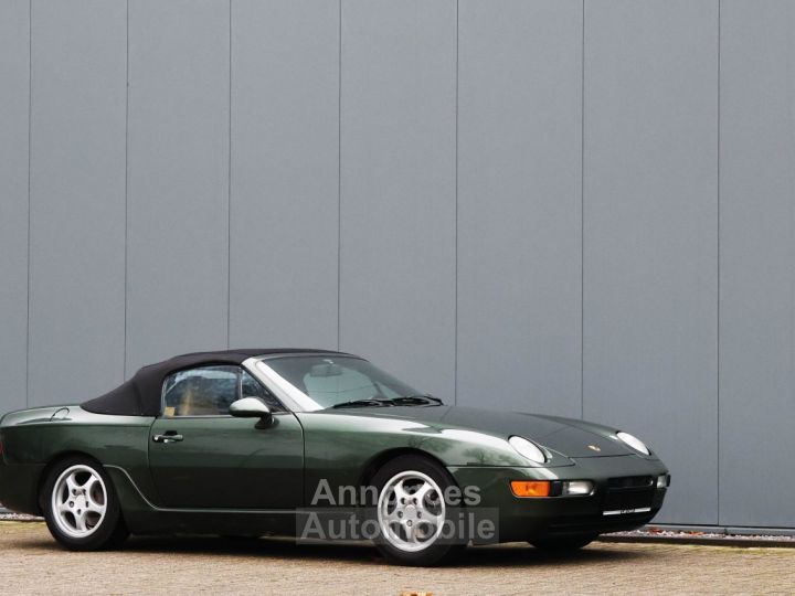 Porsche 968 convertible with manual transmission 3.0L 16-valve inline-four engine 239 HP - 5