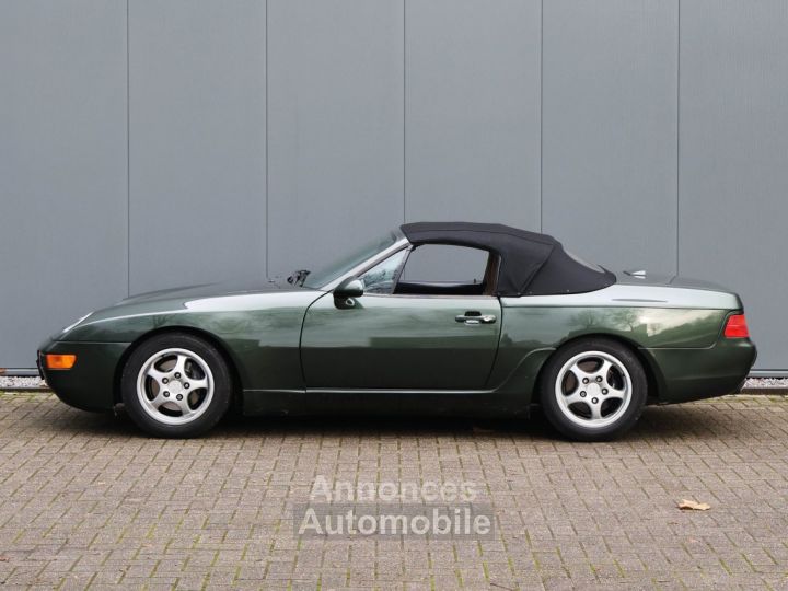 Porsche 968 convertible with manual transmission 3.0L 16-valve inline-four engine 239 HP - 24