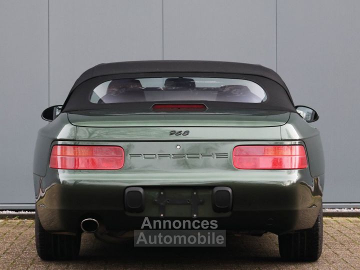 Porsche 968 convertible with manual transmission 3.0L 16-valve inline-four engine 239 HP - 28