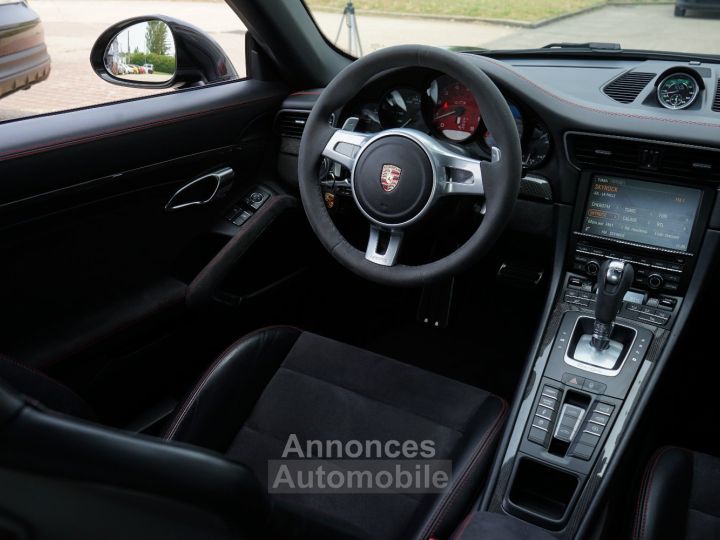 Porsche 991 Ph. 1 Targa 4 GTS 430 Ch PDK - 1.295 €/mois - Pack Intérieur GTS Cuir/Alcantara Avec Surpiqûres Rouges - Caméra - APPLE CarPlay - Garantie 12 Mois - 27