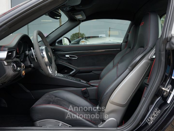 Porsche 991 Ph. 1 Targa 4 GTS 430 Ch PDK - 1.295 €/mois - Pack Intérieur GTS Cuir/Alcantara Avec Surpiqûres Rouges - Caméra - APPLE CarPlay - Garantie 12 Mois - 22