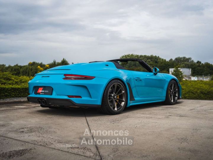 Porsche 991 Speedster PTS Miami Blue PCCB -1 of 1948 - 10