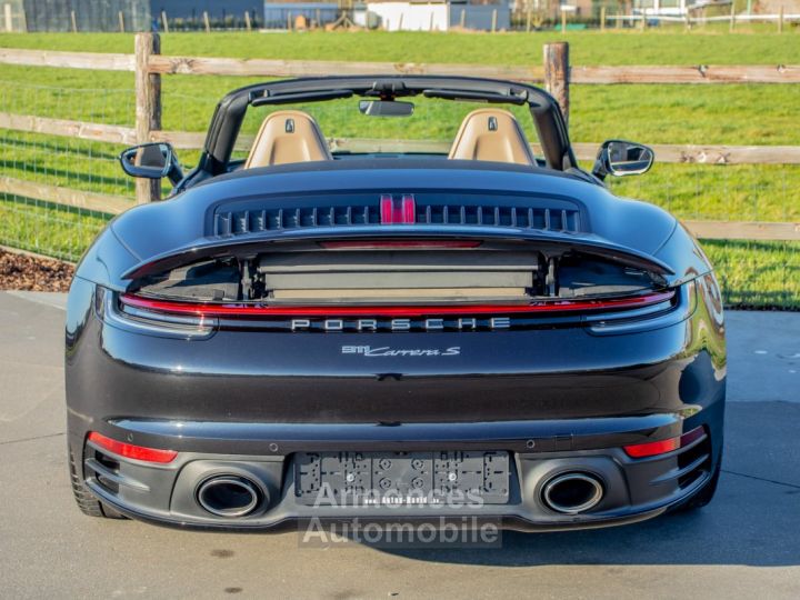 Porsche 992 911 Carrera S Cabrio 3.0 PDK 450PK - HISTORIEK - APPLE CARPLAY - 360° - SPORTUITLAAT - BOSE - ACTIVE SAFE - 12