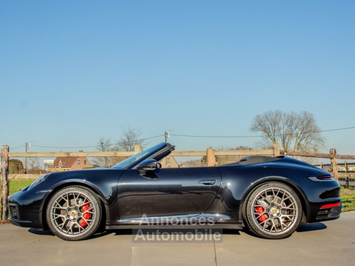 Porsche 992 911 Carrera S Cabrio 3.0 PDK 450PK - HISTORIEK - APPLE CARPLAY - 360° - SPORTUITLAAT - BOSE - ACTIVE SAFE - 15