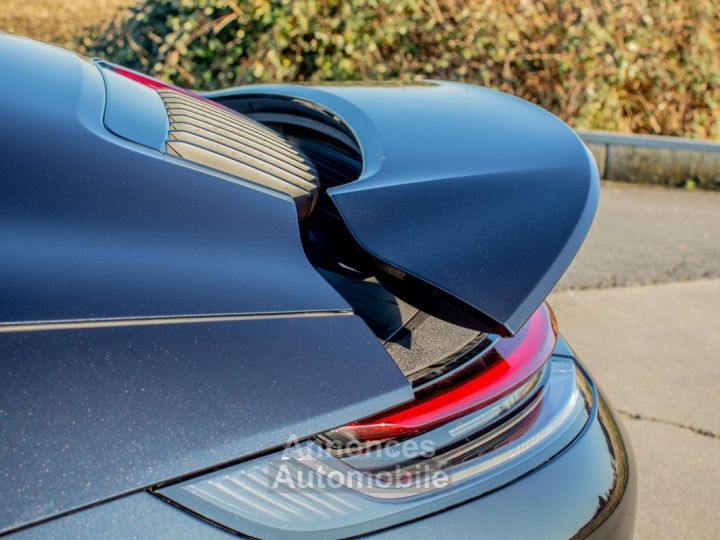 Porsche 992 911 Carrera S Cabrio 3.0 PDK 450PK - HISTORIEK - APPLE CARPLAY - 360° - SPORTUITLAAT - BOSE - ACTIVE SAFE - 68