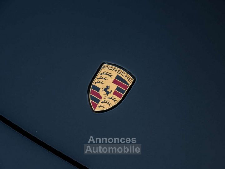 Porsche 992 911 TARGA 4S - 5