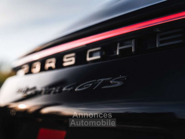 Porsche 992 Carrera 4 GTS Pano 360° BOSE Matrix - 11