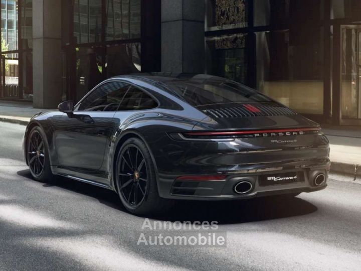 Porsche 992 Carrera 4 PDK - 2