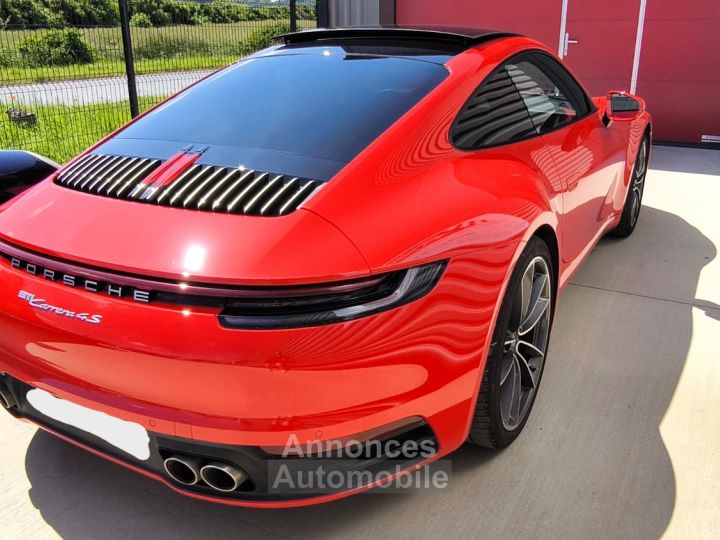 Porsche 992 Carrera 4S - 3