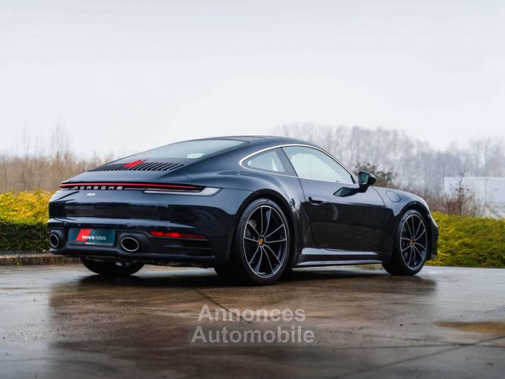 Porsche 992 Carrera 4S Belgian Legend Edition 1 of 75 - 5