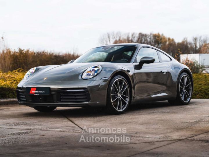 Porsche 992 Carrera Aventurine Green 21 Pano - 3