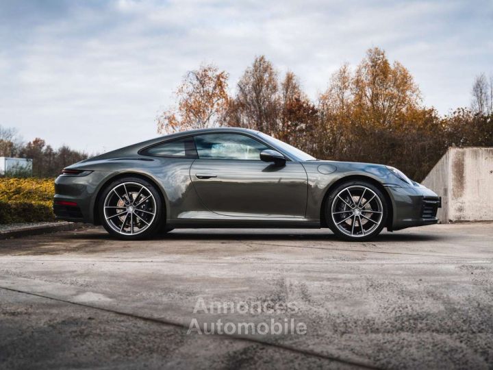 Porsche 992 Carrera Aventurine Green 21 Pano - 5