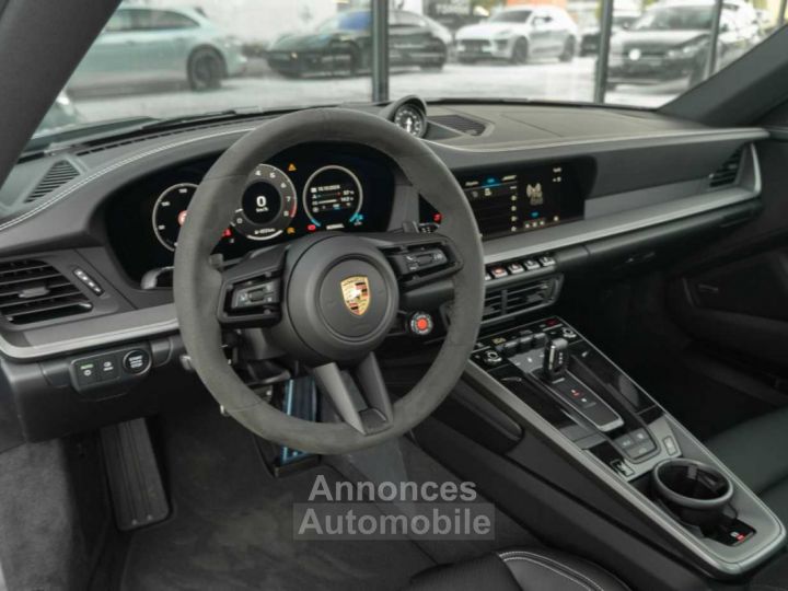 Porsche 992 Facelift Sport Design Chrono Sportexhaust BOSE Keyless - 10