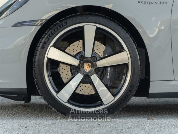 Porsche 992 NEW Facelift Sportseats Bose Sportexhaust Chrono - 9