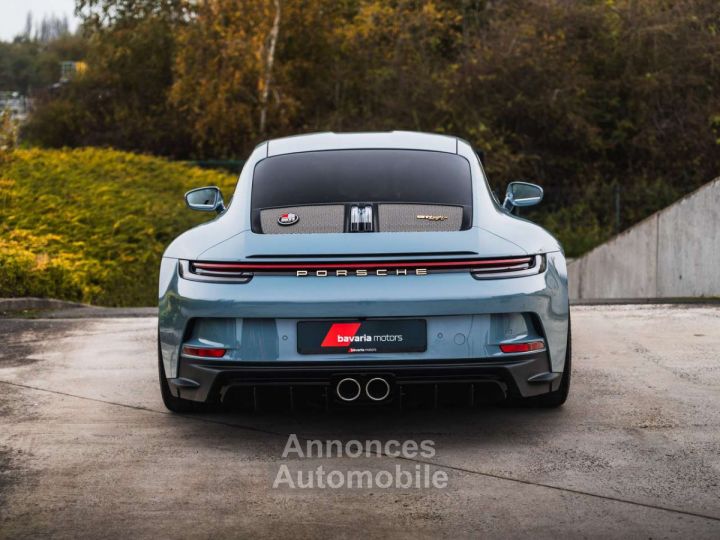 Porsche 992 S-T 4.0 Heritage Edition - 8