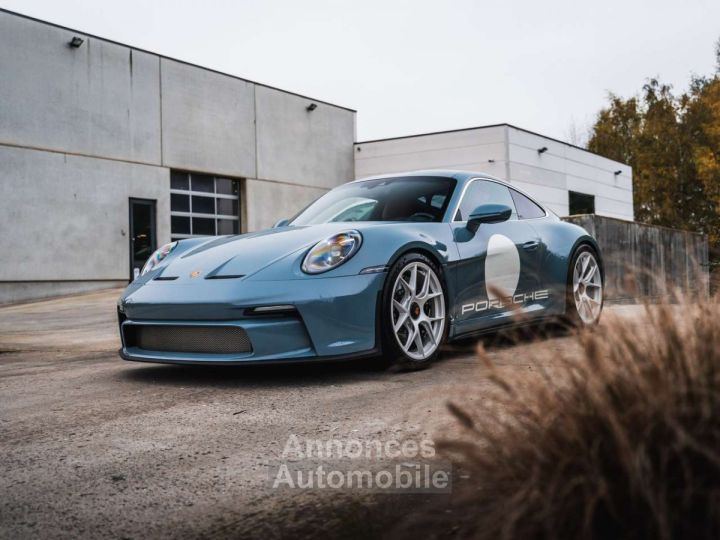 Porsche 992 S-T 4.0 Heritage Edition - 13