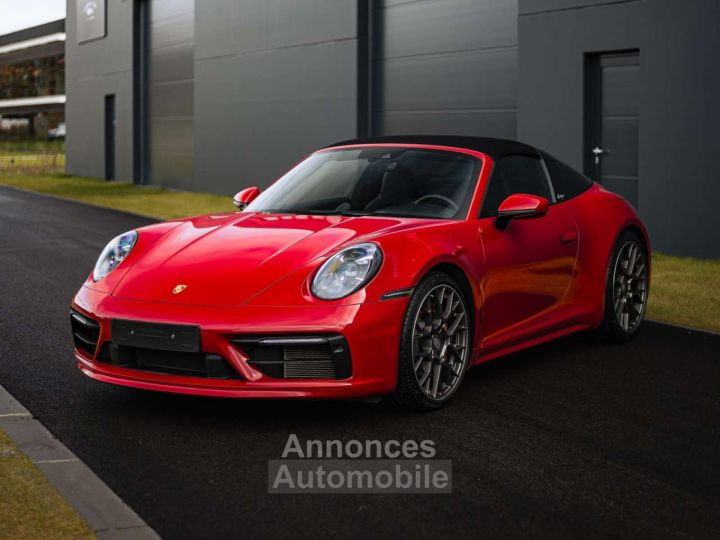 Porsche 992 Targa 4 Carmin Red- Belgian car- PDLS+- - 1