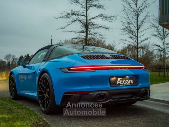 Porsche 992 TARGA 4 GTS - 5