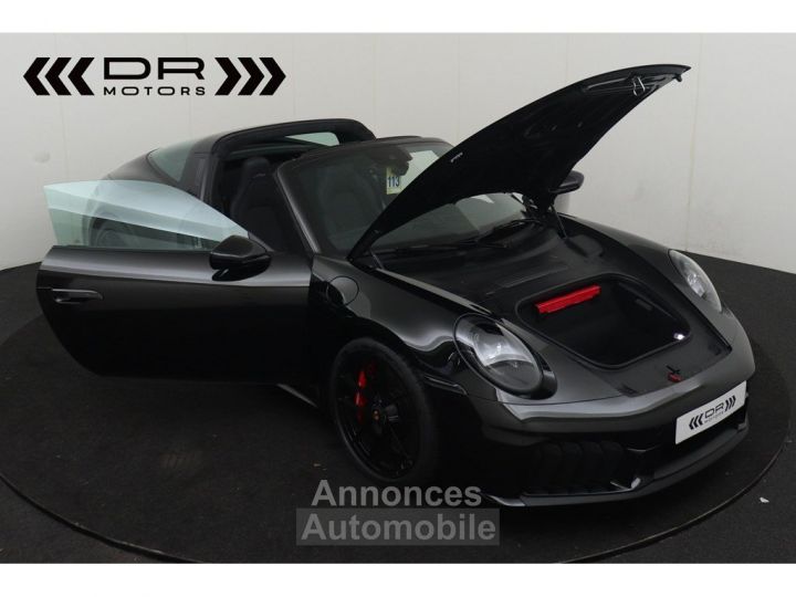 Porsche 992 TARGA 4 GTS FACELIFT - PAINT TO SAMPLE : DARK OLIVE metallic BOSE LIFT - 11