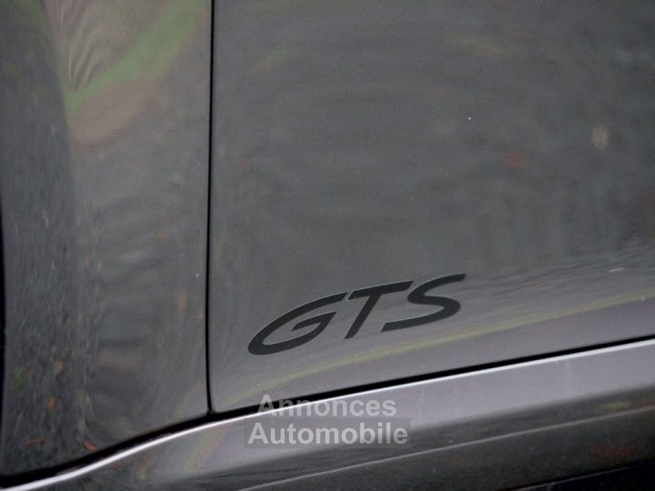 Porsche 992 TARGA 4 GTS PDK - 2022 - 9