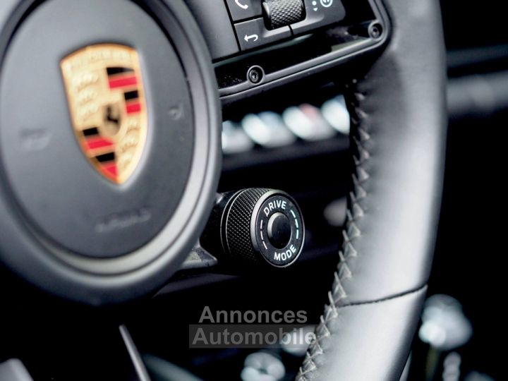 Porsche 992 TARGA 4 GTS PDK - 2022 - 46