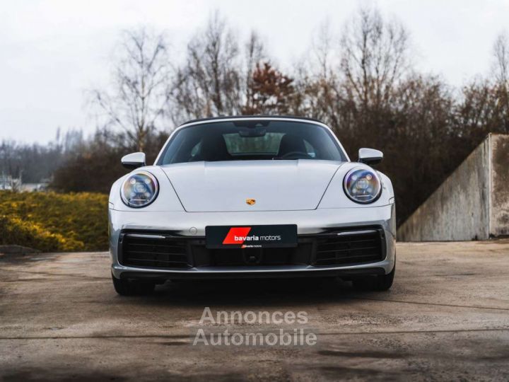 Porsche 992 Targa 4S BOSE Dolomite Silver 21 18-Way - 2