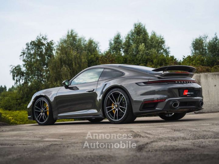 Porsche 992 Turbo S Agate Grey Pano Carbon - 13