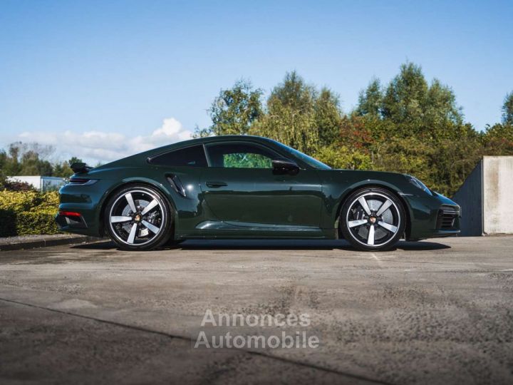 Porsche 992 Turbo S PTS Brewster Green -Carbon Pano - 6