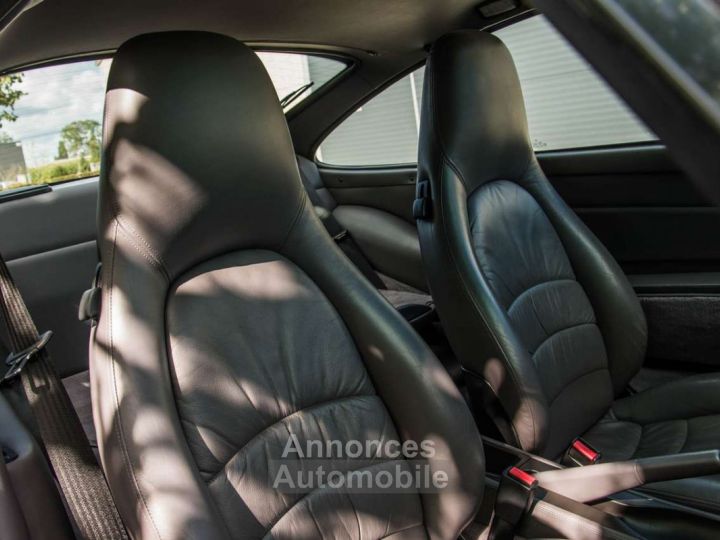 Porsche 993 911 TURBO - 24