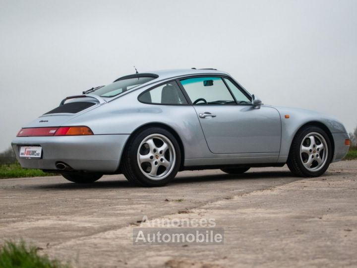 Porsche 993 Carrera 2 - 9