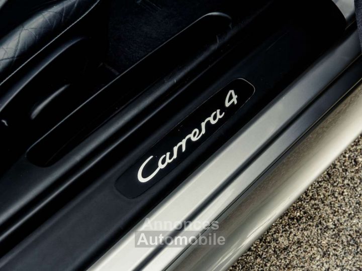 Porsche 996 911 CARRERA 4 - 40