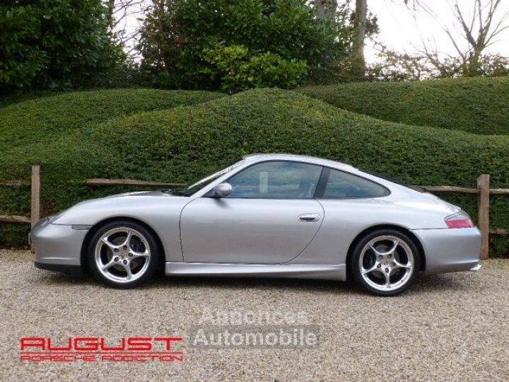 Porsche 996 Carrera 2 “40 ans” 2004 - 1