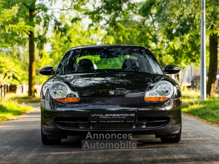 Porsche 996 Carrera Coupé 3.4i - 4