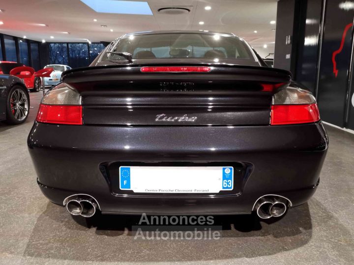 Porsche 996 TURBO - 17