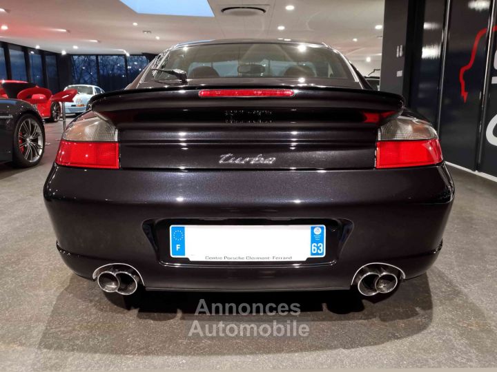 Porsche 996 TURBO - 18