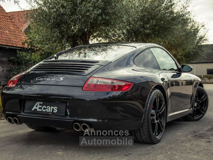 Porsche 997 911 CARRERA S - 4