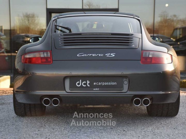 Porsche 997 Carrera 4S 1 OWNER - 6