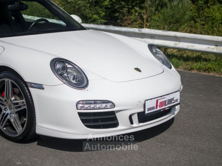 Porsche 997 Carrera 4S Phase 2 - 2